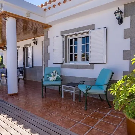 Cosmopolitan En Cerca De Dunas Maspalomas (Gran Canaria)